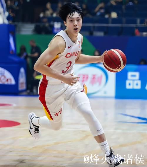 单场11助攻!胡明轩:我们欠缺这种强度的比赛 单场11助攻!胡明轩:我们欠缺这种强度的比赛